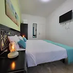 فندق مبيت وإفطار Resort Suites Vecindario