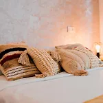 Resort Suites Vecindario فندق مبيت وإفطار 3*