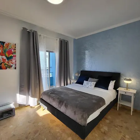 Frühstückspension Resort Suites Vecindario 3*