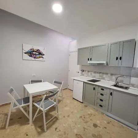 Resort Suites Vecindario Frühstückspension 3*