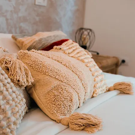 Frühstückspension Resort Suites Vecindario 3*